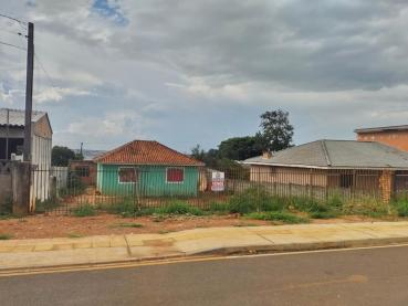 Casa de 495m² à Venda, 2 quartos - Ponta Grossa - Ref. 527184-4