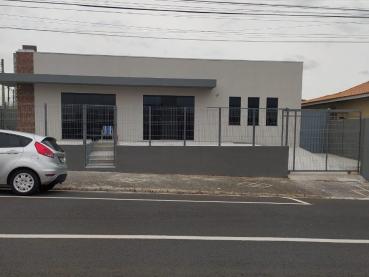 Casa Comercial de 110.000.000m² para Alugar - Ponta Grossa - Ref. 529795-5