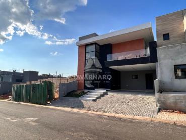 Casa em Condomínio de 200m² à Venda, 3 quartos - Ponta Grossa - Ref. 523925-4