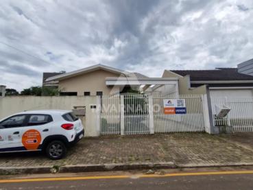 Casa de 300m² para Alugar, 3 quartos - Carambei - Ref. 524112-5