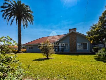 Casa de 2.411m² à Venda, 5 quartos - Carambei - Ref. 526555-4