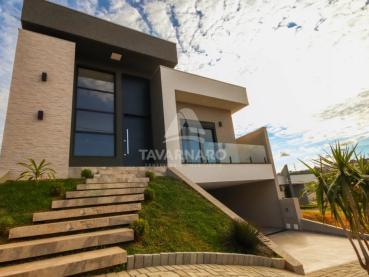 Casa em Condomínio de 255m² à Venda, 3 quartos - Ponta Grossa - Ref. 536345-4