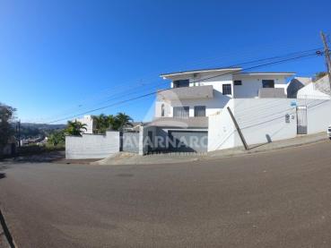 Casa de 603m² para Alugar, 4 quartos - Ponta Grossa - Ref. 537441-5