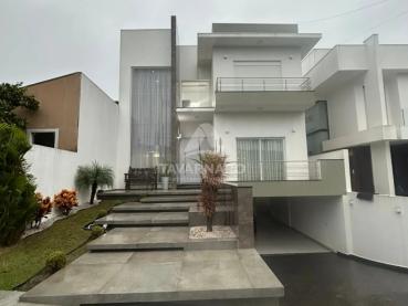 Sobrado de 300m² para Alugar, 4 quartos - Ponta Grossa - Ref. 547087-5