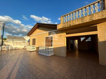 Casa de 390m² para Alugar, 5 quartos - Ponta Grossa - Ref. 547204-5