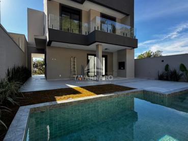 Casa em Condomínio de 260m² à Venda, 3 quartos - Ponta Grossa - Ref. 547267-4