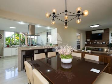 Casa em Condomínio de 941m² à Venda, 3 quartos - Ponta Grossa - Ref. 547283-4