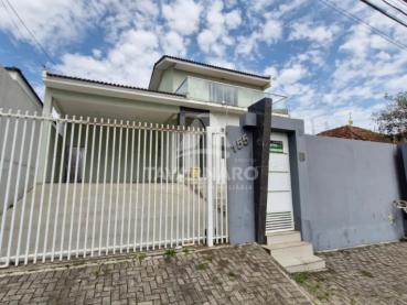 Casa de 349m² para Alugar, 3 quartos - Ponta Grossa - Ref. 550459-5