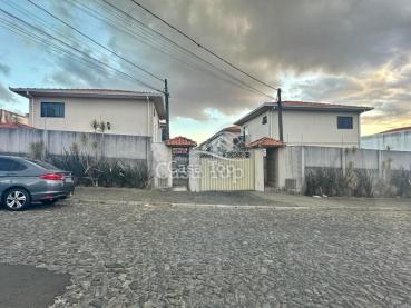 Sobrado com 3 quartos para Alugar - Ponta Grossa - Ref. 537781-5