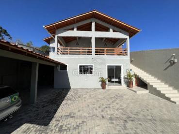 Sobrado de 616m² à Venda, 3 quartos - Ponta Grossa - Ref. 539403-4