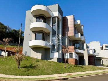 Casa de 345m² para Alugar, 4 quartos - Ponta Grossa - Ref. 541235-5