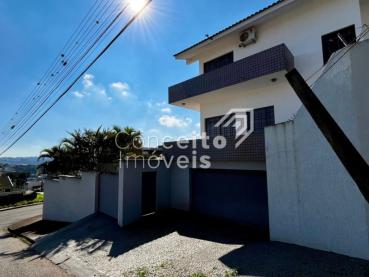 Casa de 258m² para Alugar, 4 quartos - Ponta Grossa - Ref. 475904-5