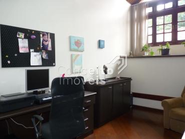 Casa de 294m² para Alugar, 4 quartos - Ponta Grossa - Ref. 505053-5