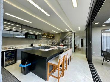 Casa em Condomínio de 330m² à Venda, 3 quartos - Ponta Grossa - Ref. 527786-4