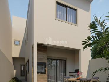 Sobrado de 136m² à Venda, 3 quartos - Ponta Grossa - Ref. 439685-4