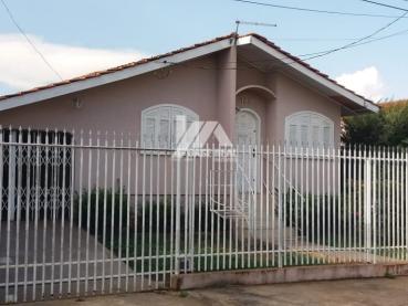 Casa de 10m² à Venda, 3 quartos - Guarapuava - Ref. 471305-4