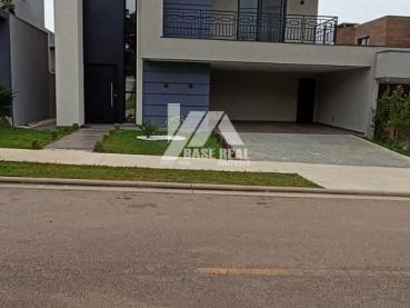 Casa de 251m² à Venda, 3 quartos - Ponta Grossa - Ref. 471646-4