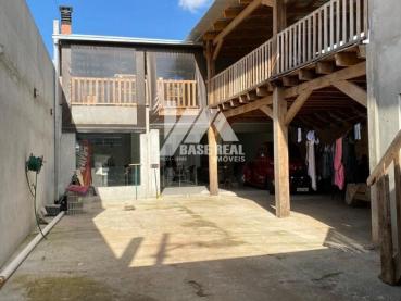 Sobrado de 250m² à Venda, 2 quartos - Guarapuava - Ref. 471739-4