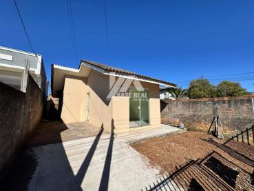 Casa de 320m² à Venda, 3 quartos - Guarapuava - Ref. 521051-4