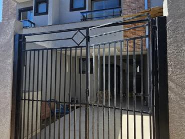 Sobrado de 115m² à Venda, 3 quartos - Ponta Grossa - Ref. 524725-4