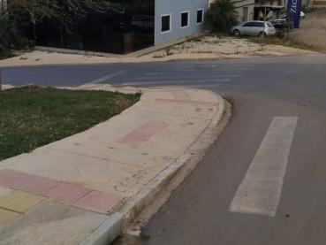 Armazém / Barracão / Depósito / Galpão de 300m² para Alugar - Ponta Grossa - Ref. 524871-5