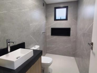 Casa em Condomínio de 230m² à Venda, 3 quartos - Ponta Grossa - Ref. 525320-4