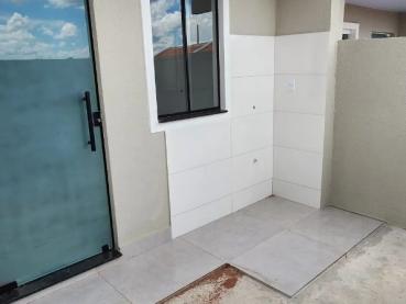 Casa de 50m² à Venda, 2 quartos - Ponta Grossa - Ref. 527015-4