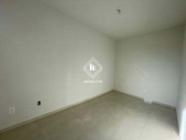 Casa à Venda em Ponta Grossa, 404743-4
