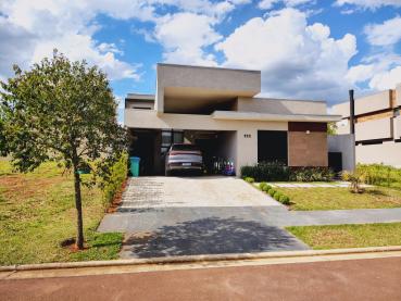 Casa de 130m² para Alugar, 3 quartos - Ponta Grossa - Ref. 528302-5