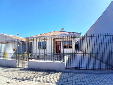 Casa de 250m² à Venda, 3 quartos - Carambei - Ref. 544366-4