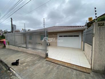 Casa de 896m² à Venda, 3 quartos - Ponta Grossa - Ref. 486069-4