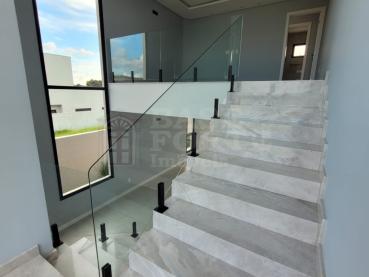 Casa em Condomínio de 238m² à Venda, 4 quartos - Ponta Grossa - Ref. 470128-4