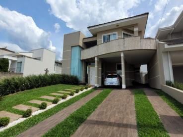 Casa de 242m² à Venda, 4 quartos - Ponta Grossa - Ref. 485200-4