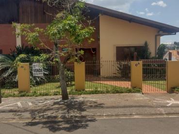 Casa de 663m² à Venda, 5 quartos - Ponta Grossa - Ref. 507861-4