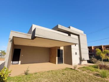 Casa de 311m² à Venda, 3 quartos - Ponta Grossa - Ref. 510306-4