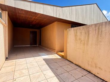 Casa de 240m² à Venda, 3 quartos - Ponta Grossa - Ref. 511830-4