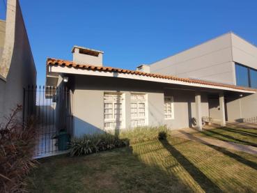 Casa de 220m² à Venda, 3 quartos - Ponta Grossa - Ref. 517368-4