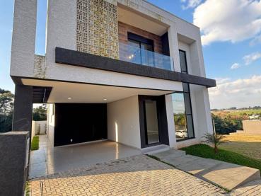 Casa de 210m² à Venda, 3 quartos - Ponta Grossa - Ref. 517842-4