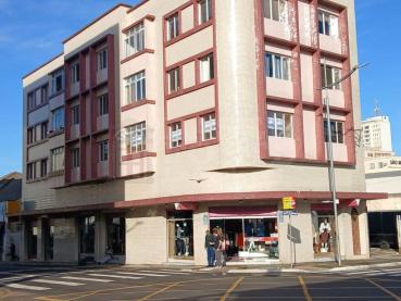 Apartamento de 180m² para Alugar, 3 quartos - Ponta Grossa - Ref. 523615-5