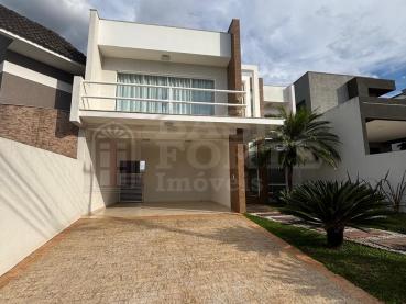 Casa em Condomínio de 240m² para Alugar, 3 quartos - Ponta Grossa - Ref. 528670-5