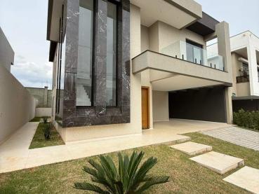 Casa de 235m² à Venda, 3 quartos - Ponta Grossa - Ref. 532011-4