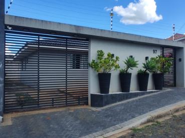 Casa de 111m² à Venda, 3 quartos - Ponta Grossa - Ref. 538744-4