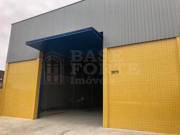 Sala Comercial de 650m² para Alugar - Ponta Grossa - Ref. 545194-5