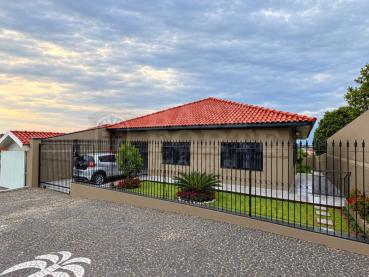 Casa de 371m² para Alugar, 4 quartos - Ponta Grossa - Ref. 553144-5
