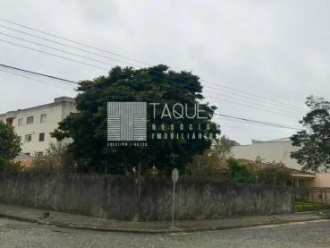 Casa de 525m² à Venda - Ponta Grossa - Ref. 515584-4