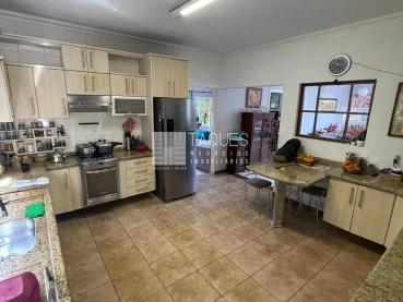 Casa de 525m² à Venda, 4 quartos - Ponta Grossa - Ref. 515629-4