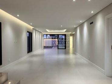 Casa em Condomínio de 336m² à Venda, 4 quartos - Ponta Grossa - Ref. 515726-4