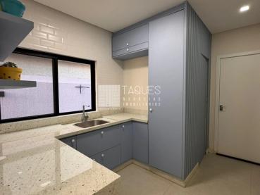 Casa em Condomínio de 230m² à Venda, 3 quartos - Ponta Grossa - Ref. 517299-4