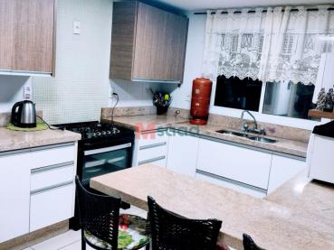 Sobrado de 167m² à Venda, 4 quartos - Ponta Grossa - Ref. 467768-4