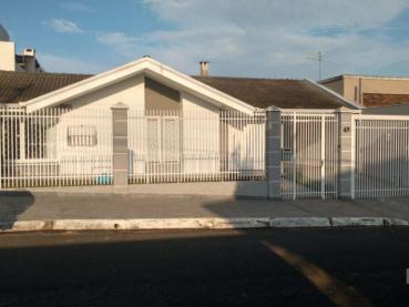 Casa de 280m² à Venda, 3 quartos - Ponta Grossa - Ref. 513626-4